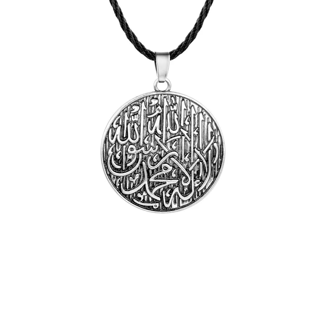 2024 new fashion alloy circular pendant necklace temperament with clavicle chain men's and women's accessories accessories