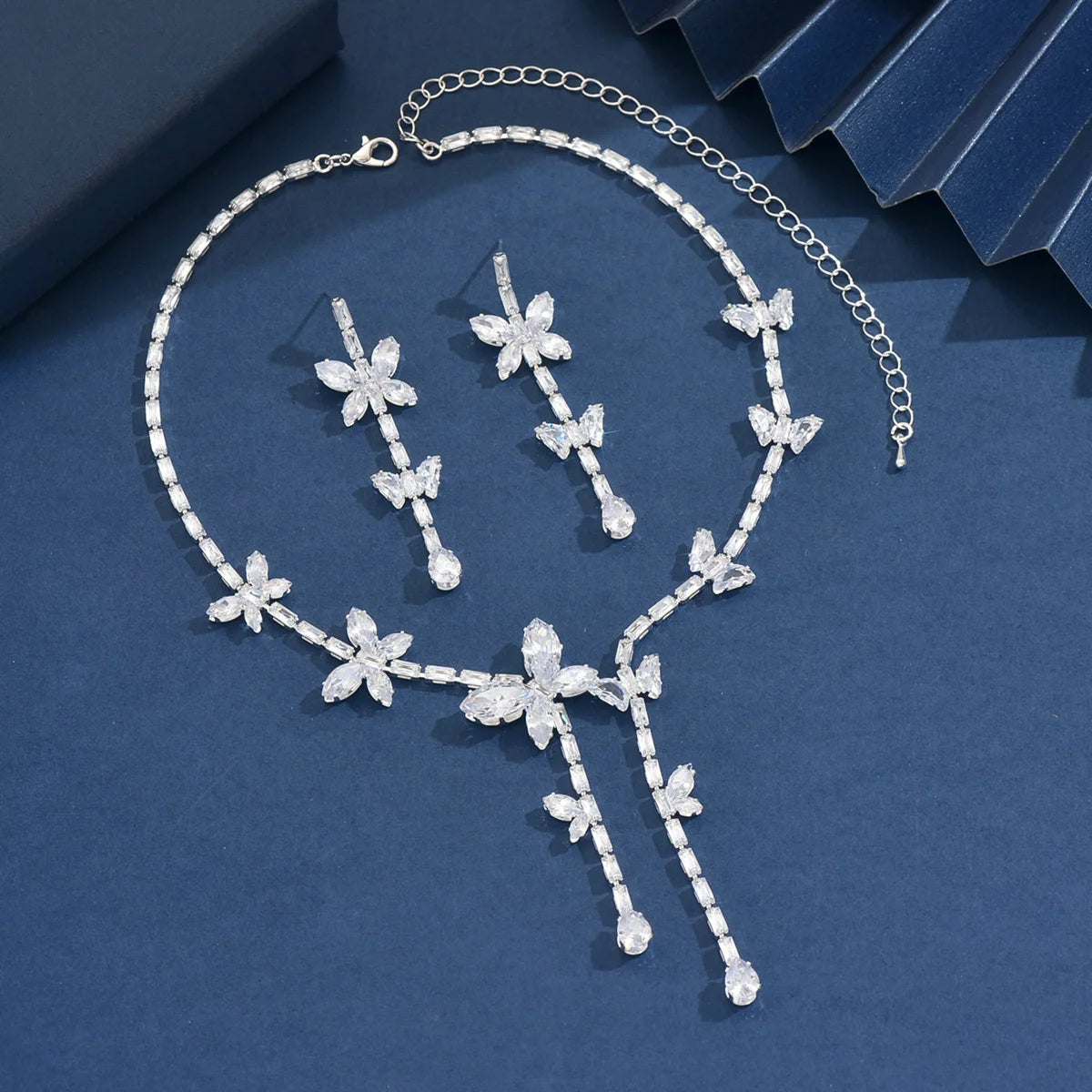 Women's fashionable butterfly tassel zircon necklace earring jewelry set, with a light luxury design and a high-end feel