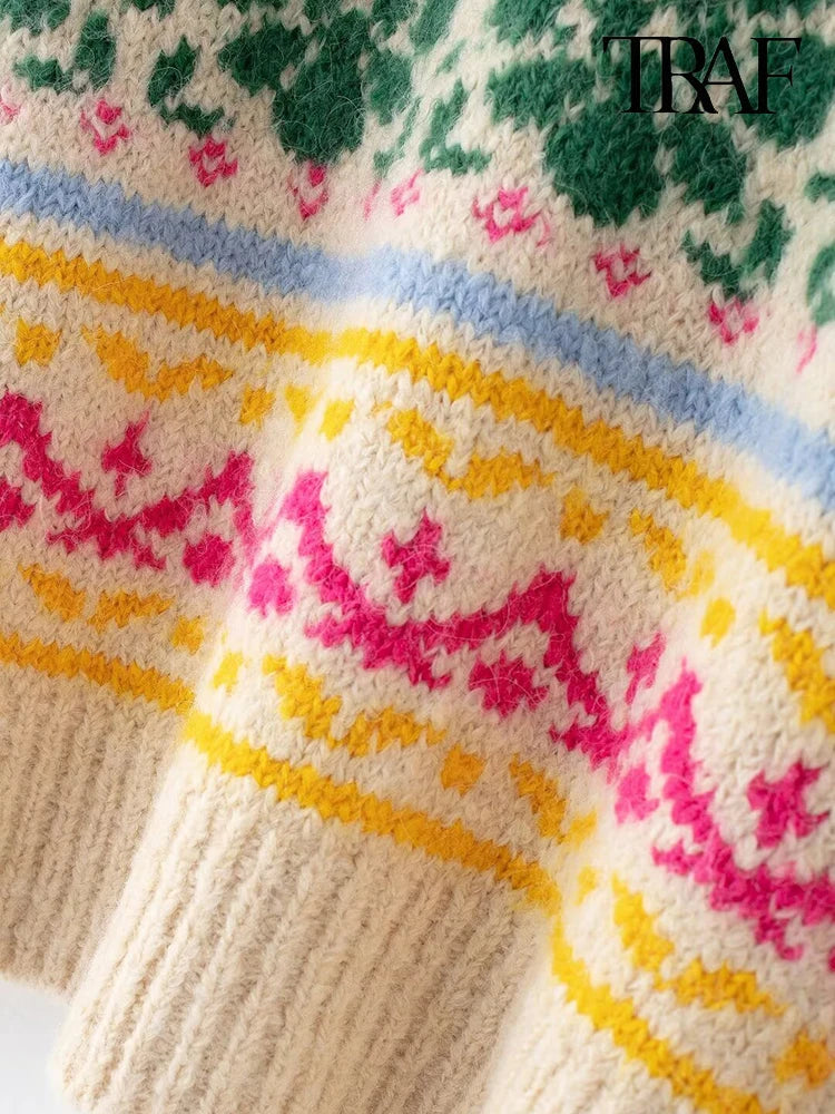 TRAF Women's Fashion 2024 Autumn and Winter Casual Loose Long Sleeve Round Neck Color-Collision Jacquard Knit Christmas Sweater