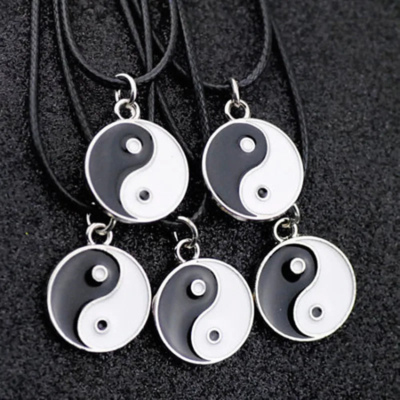 10pcs/lot Men Women's Fashion Alloy Tai Chi Gossip Pendants Yin Yang Charms Necklaces Jewelry Whoesale
