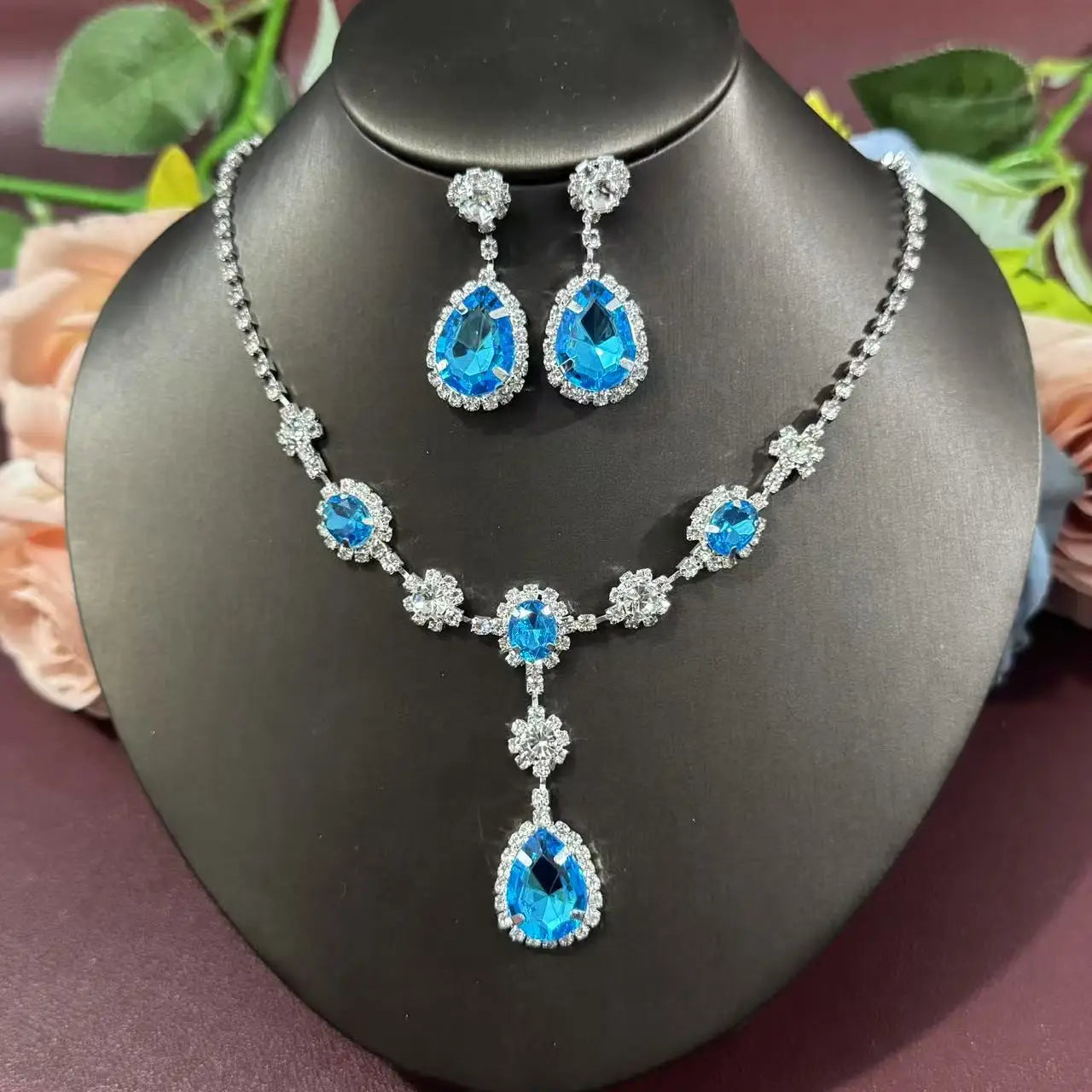 3-piece elegant light blue rhinestone necklace earring jewelry set suitable for women's wedding commemorative banquet jewelry