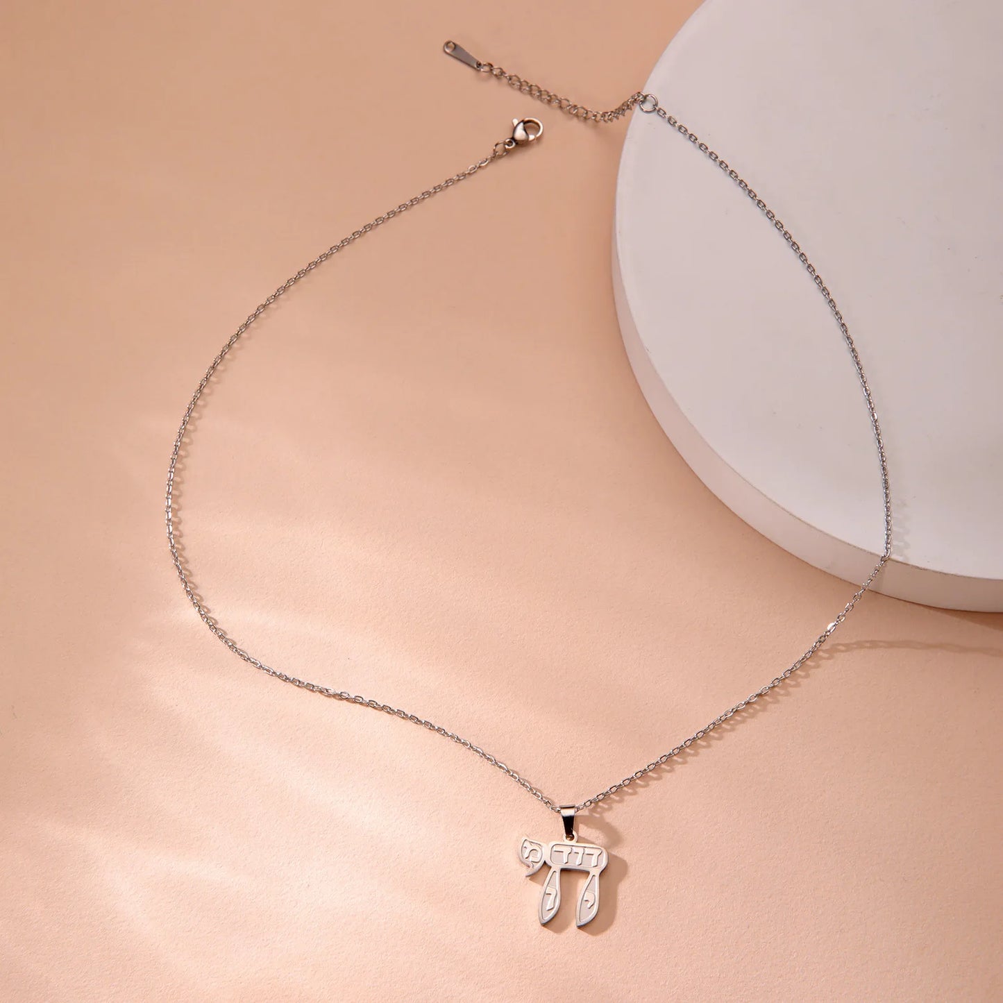 2024 New fashion Hebrew letters mother pendant necklace temperament everything with stainless steel clavicle chain accessories a