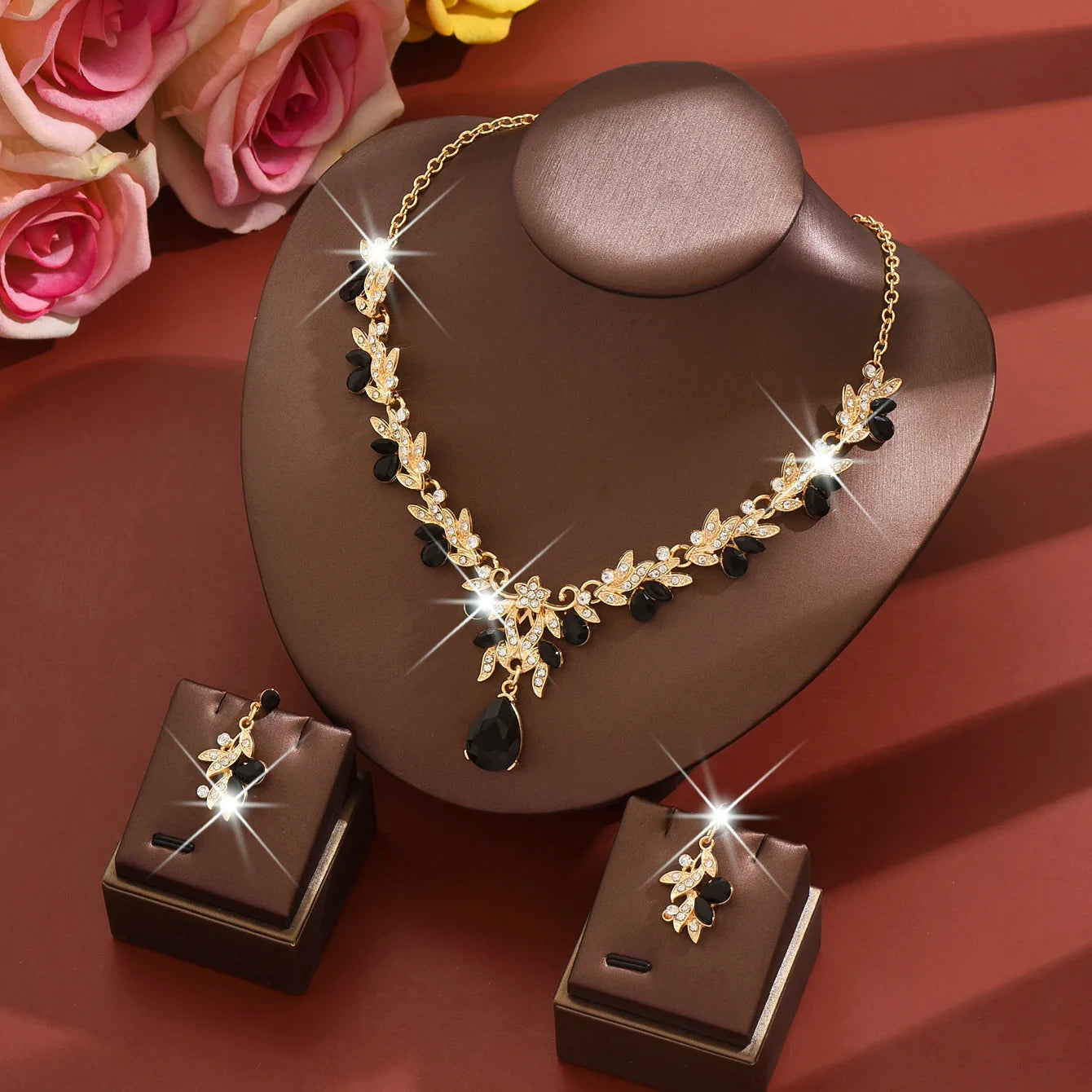 Wholesale Bridal Jewelry Set for Wedding Dress, Alloy Choker Necklace and Earrings Set for Women, Elegant Bride Accessories in S