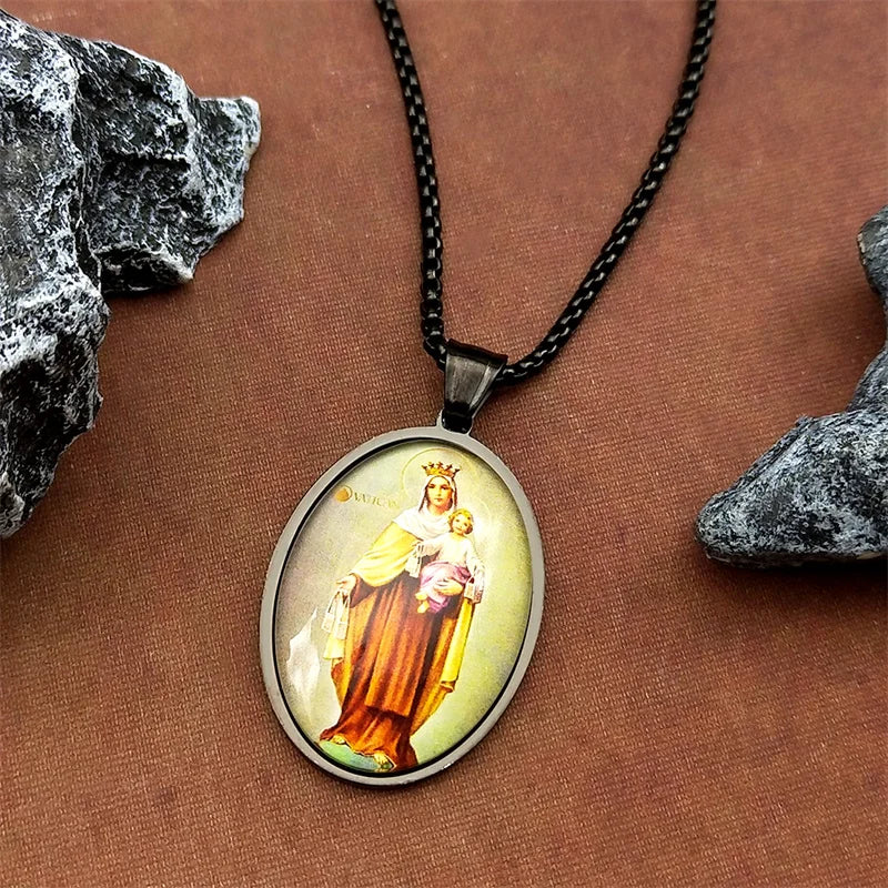 Virgin Mary Hold Baby Jesus Glass Medal Pendant Necklace for Women Men Stainless Steel Gold Color Catholic Amulet Chain Jewelry