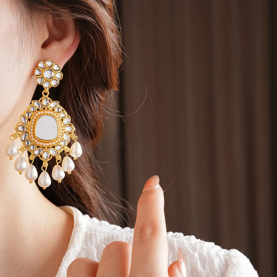 Vintage Light Luxury Wedding Jewelry Set for Women Water Drop Pearl Earrings Versatile High-end Retro Exaggerated Necklace