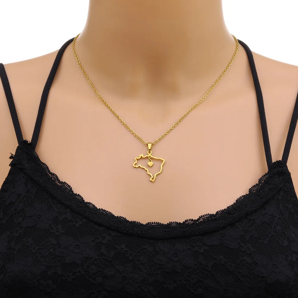 2024 new fashion stainless steel love Brazil map pendant necklace temperament everything collarbone chain birthday anniversary g