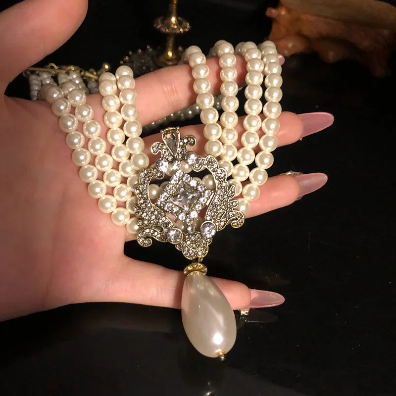 Vintage palace style multi-layer pearl necklace set with gems and diamonds to do old gold choker earrings stud earrings sweater