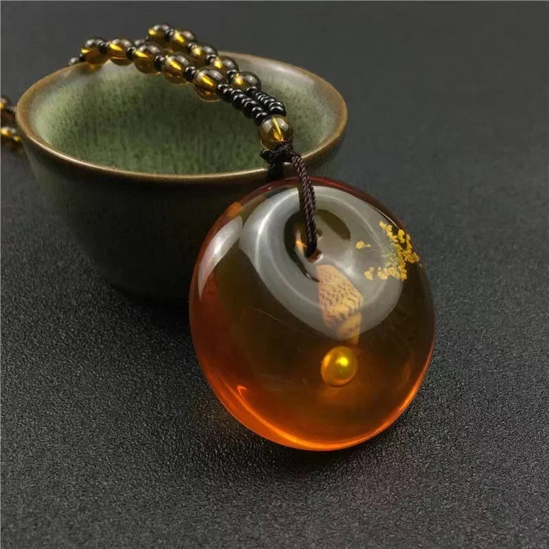 1pcs Imitation Amber Brine Beeswax Beads Necklace Honey Wax Brazilian Amber Necklace Handicraft National Style Pendant Ornaments