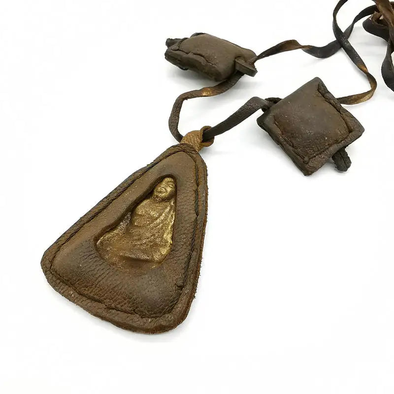 Tibet Local Pocket BUDDHA Amulet With Cow Leather Chain Necklace TNL392