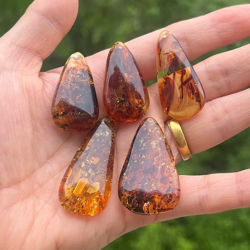 Yoowei Natural Piebald Amber 100% Genuine Unique Pendant Necklace Diy New Oval Water Drop Fashion Jewelry Original Reiki Stone