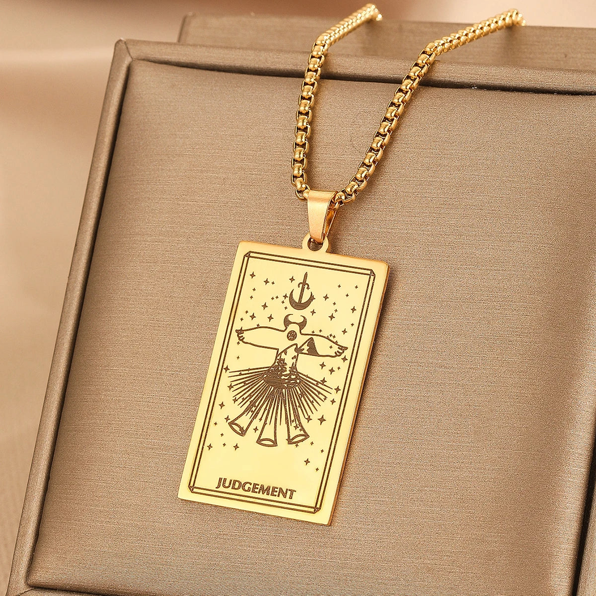 Vintage Moon Rose Flower Tarot Card Necklace Talisman Stainless Steel Libra Justice Necklace for Women Men Sun Amulet Jewelry