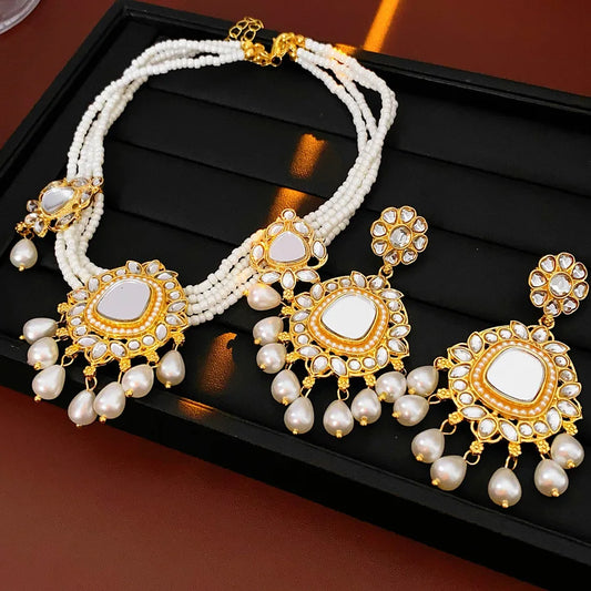 Vintage Light Luxury Wedding Jewelry Set for Women Water Drop Pearl Earrings Versatile High-end Retro Exaggerated Necklace