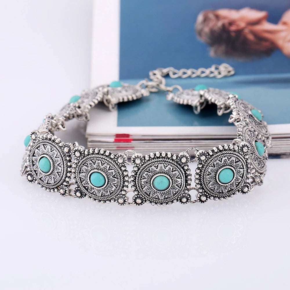 Vintage Alloy Carved Sun Pattern Choker Necklace for Women Traditional Boho Ethnic Round Collar Necklaces Statement Jewelry Gift