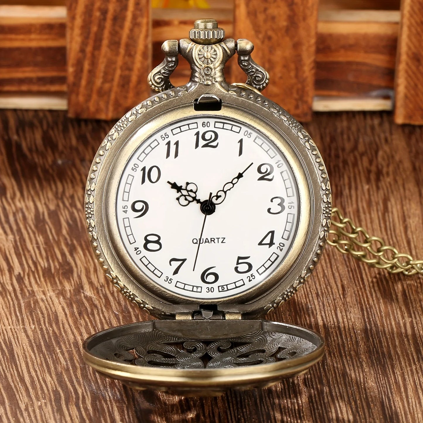 Unique Retro Bronze Octopus Pattern Design Quartz Pocket Watch With Necklace Chain Gift for Male Kids Chronograph Hombre Relojes