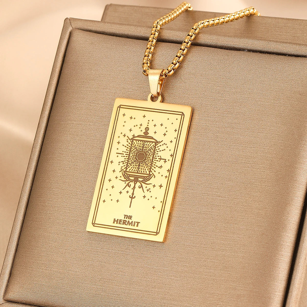 Vintage Moon Rose Flower Tarot Card Necklace Talisman Stainless Steel Libra Justice Necklace for Women Men Sun Amulet Jewelry
