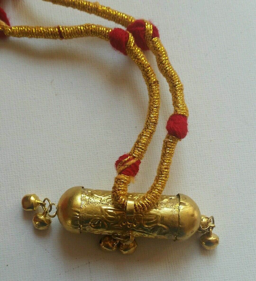 Traditional Punjabi Folk SARTAJ Taweet Locket Pendant in RED thread necklace