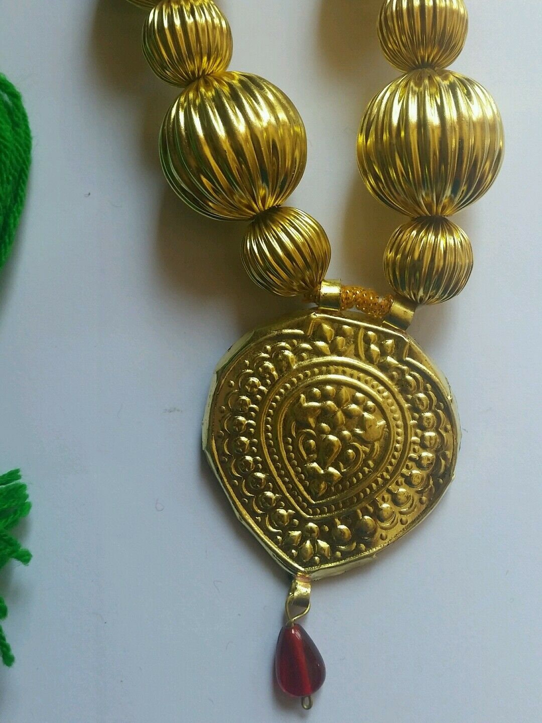 Punjabi folk cultural bhangra gidha kaintha pendant in green thread necklace n2g