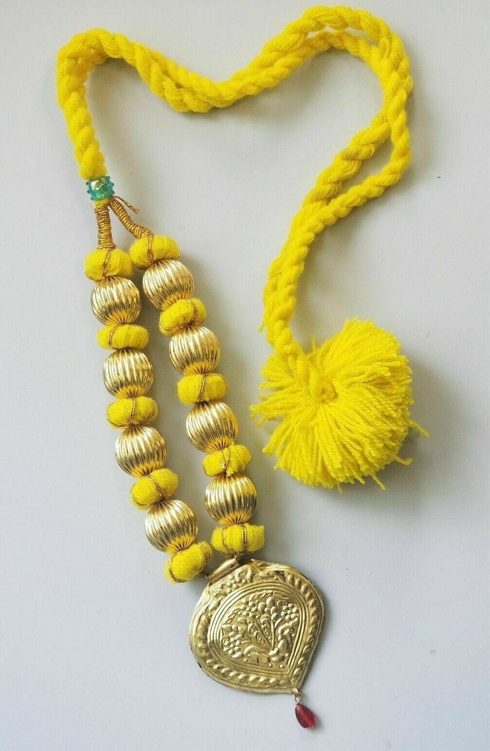 Punjabi folk cultural bhangra gidha patiala kaintha pendant cultural necklace h1