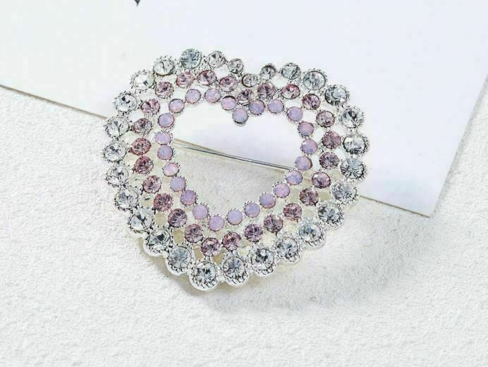 Stunning vintage look silver plated celebrity love heart brooch broach pin f6
