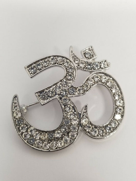 Stunning diamonte silver plated om hindu religious brooch cake broach pin gift