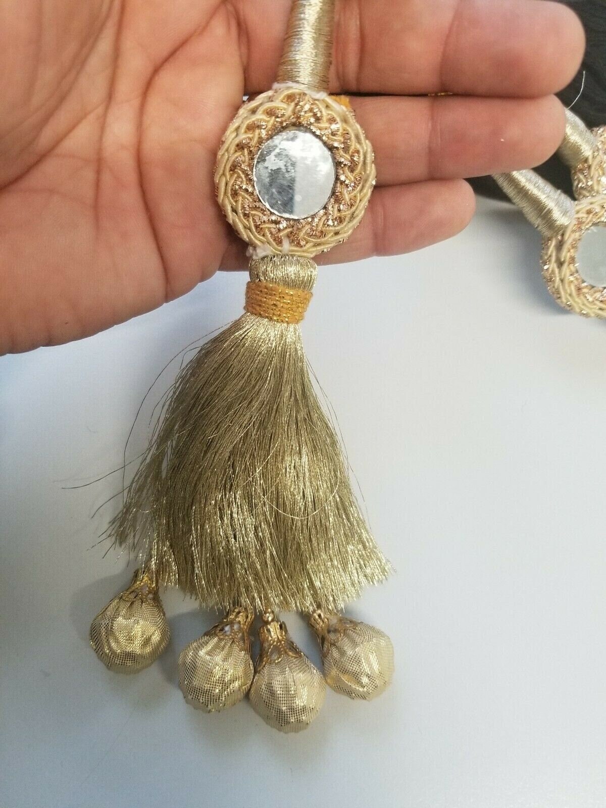 Indian punjabi pranda mehndi jagoo mirror bridal patiala paranda hair braid a12