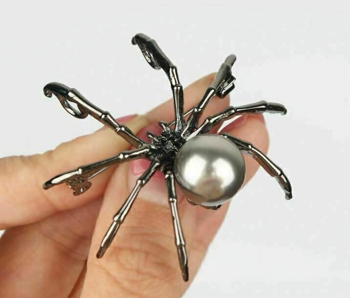 Vintage look silver plated black spider brooch suit coat broach pin collar mk2