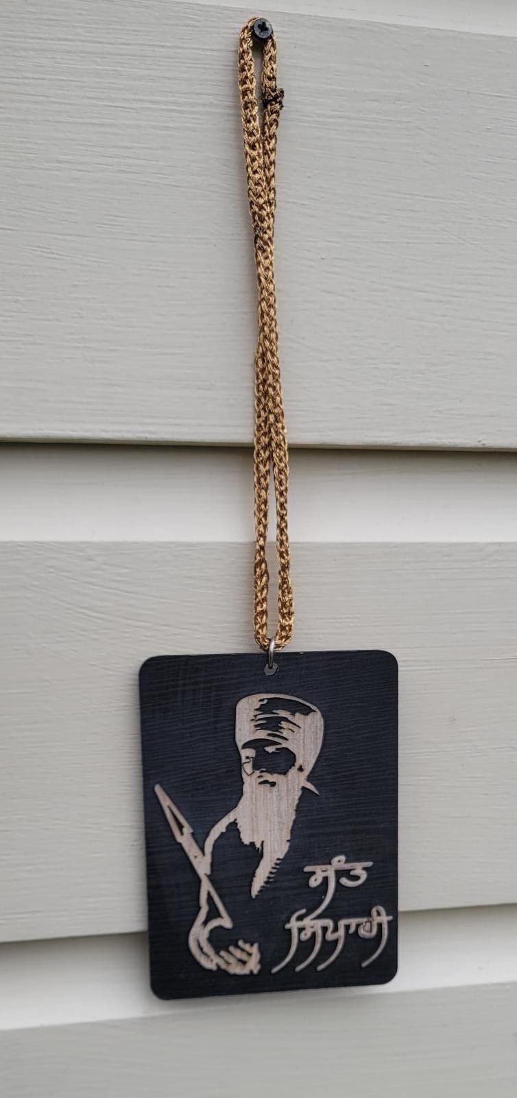 Punjabi sikh kaur wooden sant jarnail singh bhindranwale car rear  mirror hanger