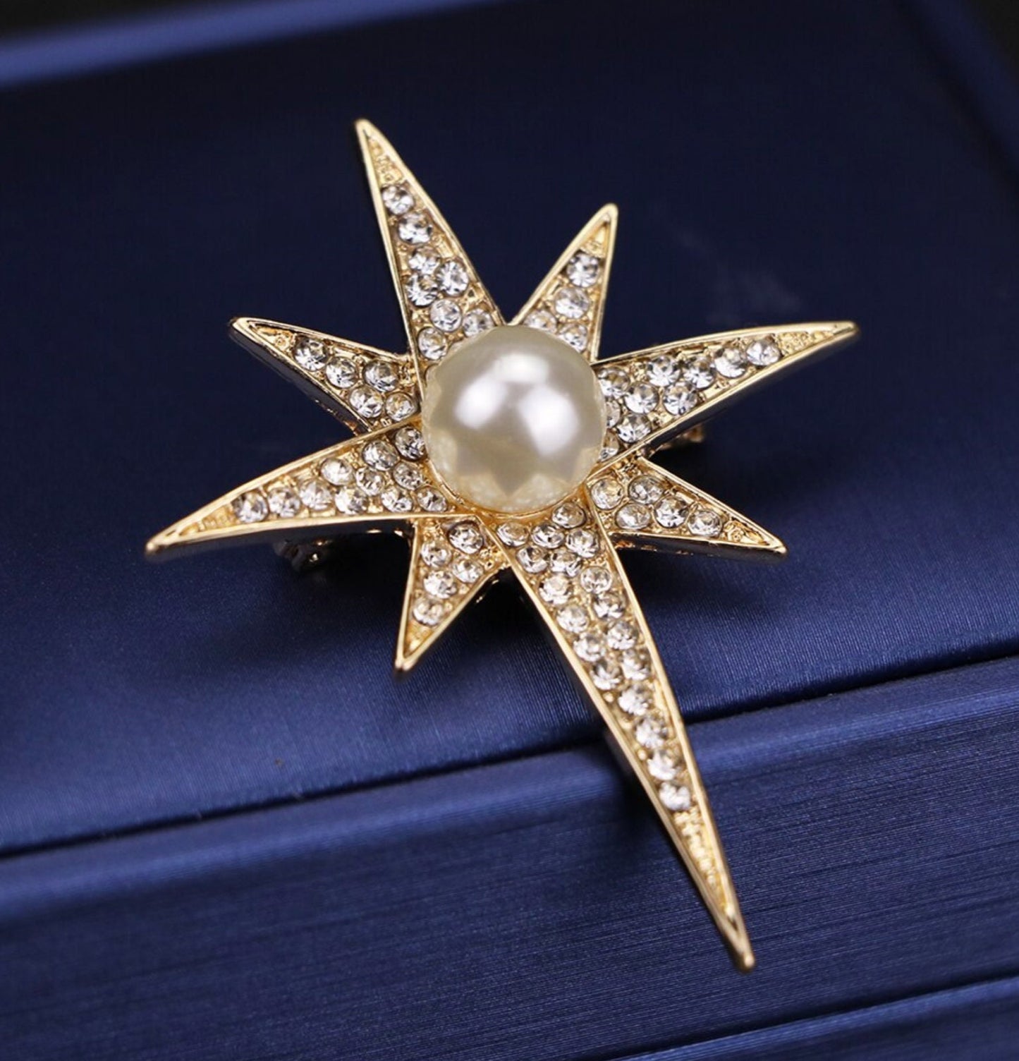 Crystal star design brooch stunning vintage look gold plated broach pin gg35 new