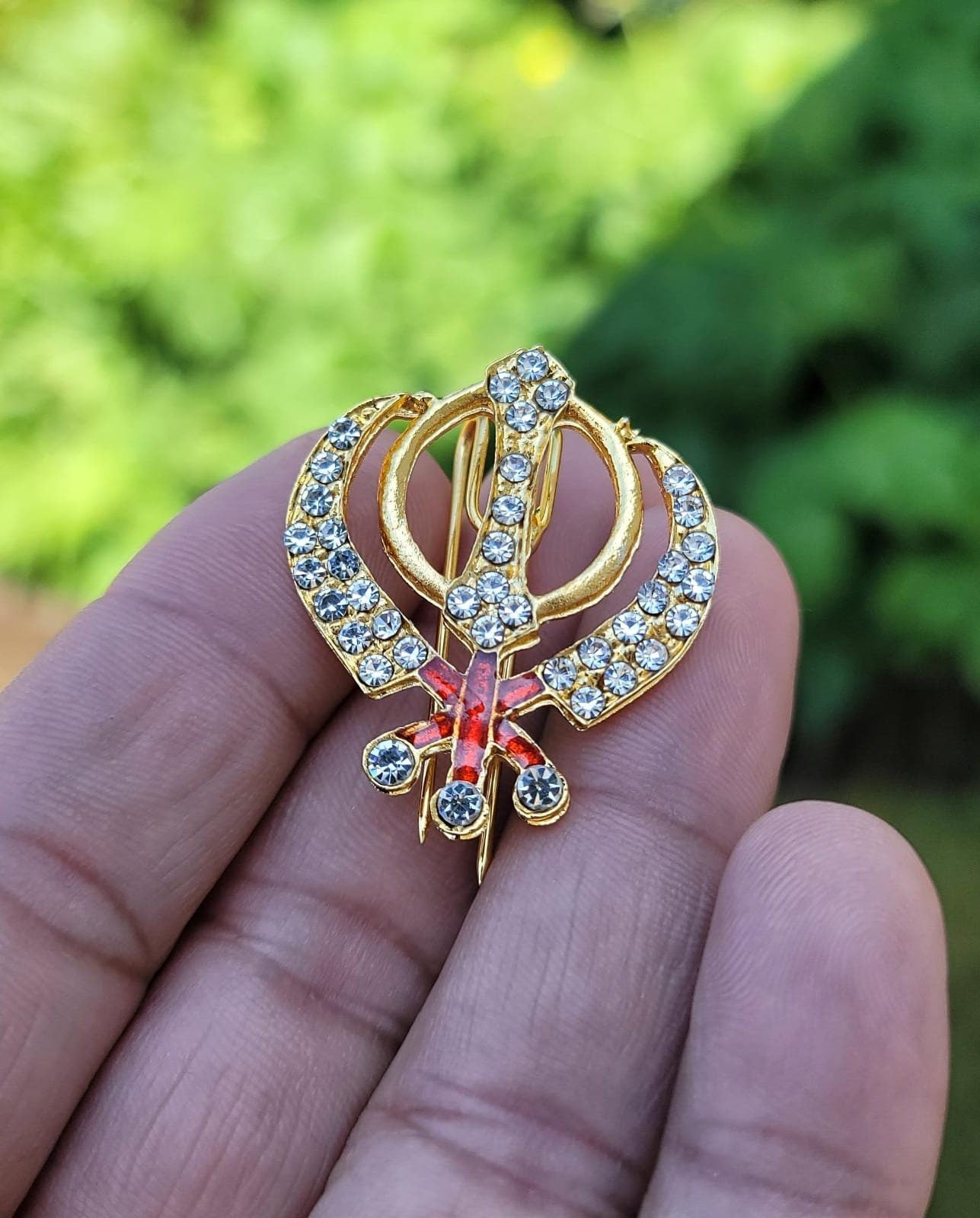 Stunning diamonte gold plated sikh singh kaur khalsa khanda brooch pin gift ggg1